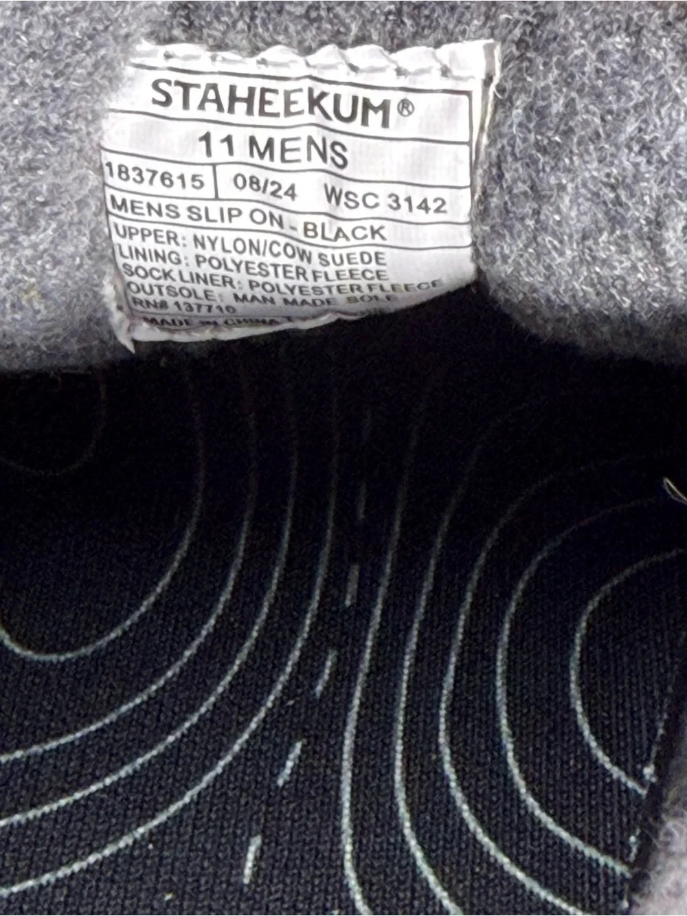 Staheekum Men’s Puff Slip-On Shoes Size 11 Black Quilted Camping Slippers NWT